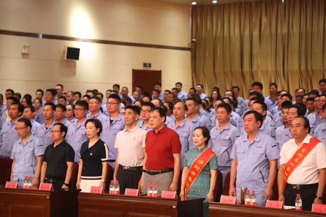 基层丨新安县总工会举办庆祝中华人民共和国成立70周年劳模宣讲活动