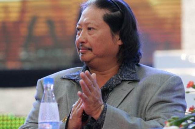 66岁洪金宝减肥成功剪了年轻时的蘑菇头网友们看完却泪目了