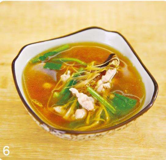 秋天做一大盆木樨汤有蛋有肉有菠菜口感丰富咸香味美