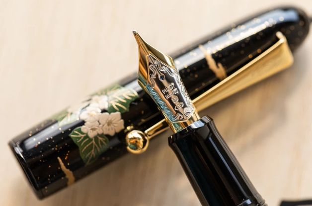 文具新草丨百乐莳绘钢笔细节满分三文堂新色不可错过