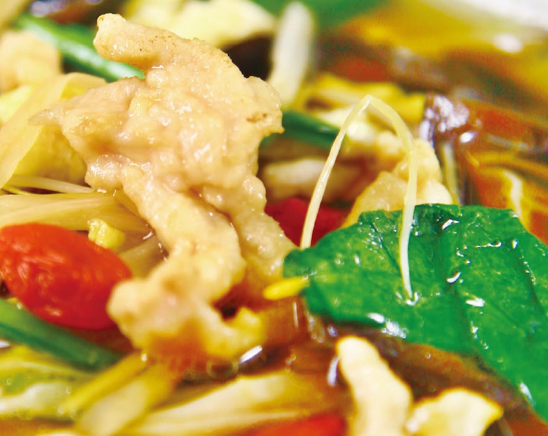 秋天做一大盆木樨汤有蛋有肉有菠菜口感丰富咸香味美