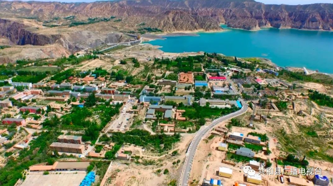 67环湖赛,小镇因你而沸腾_龙羊峡