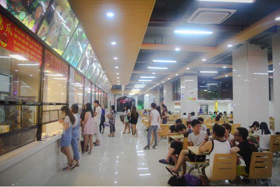 hello我是福州外语外贸学院
