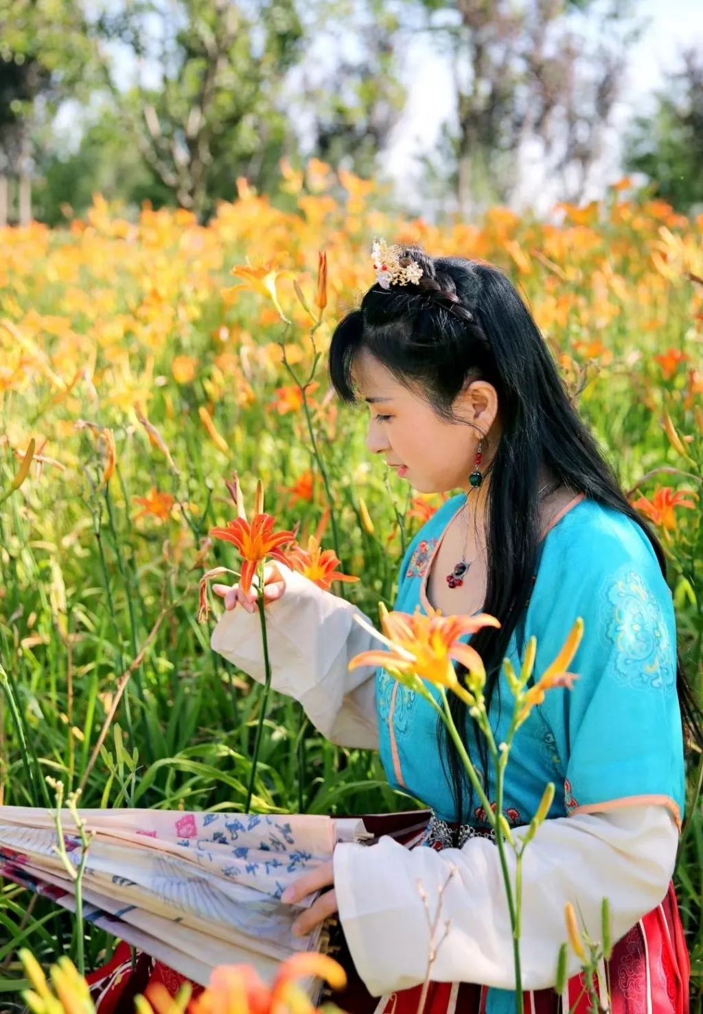 萱草花盛开的时节你是否和我一样牵动情思