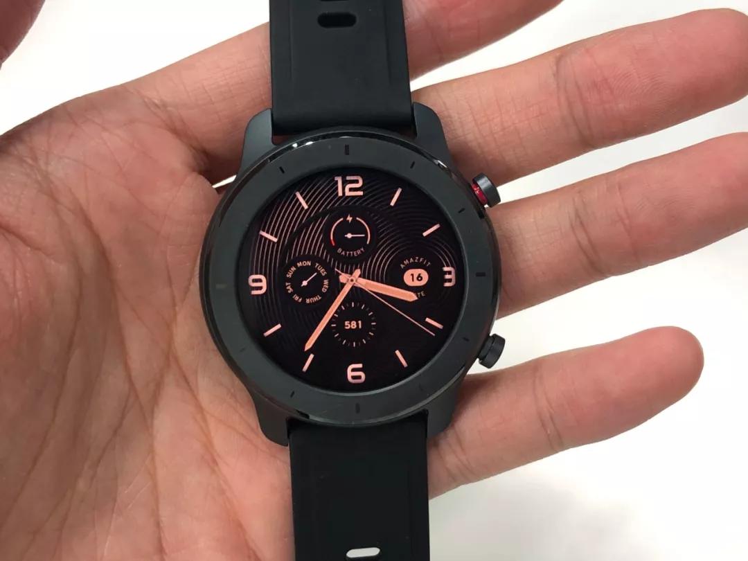 华米amazfitgtr手表发布上手传统外表科技内芯