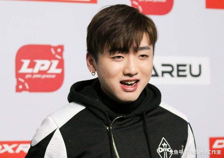 icon和wolrd6替补omg和lng比赛guoguo成首发中单