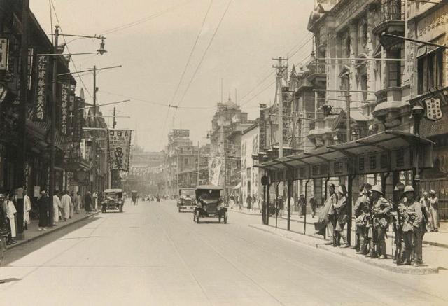 「老照片」1930年上海街景