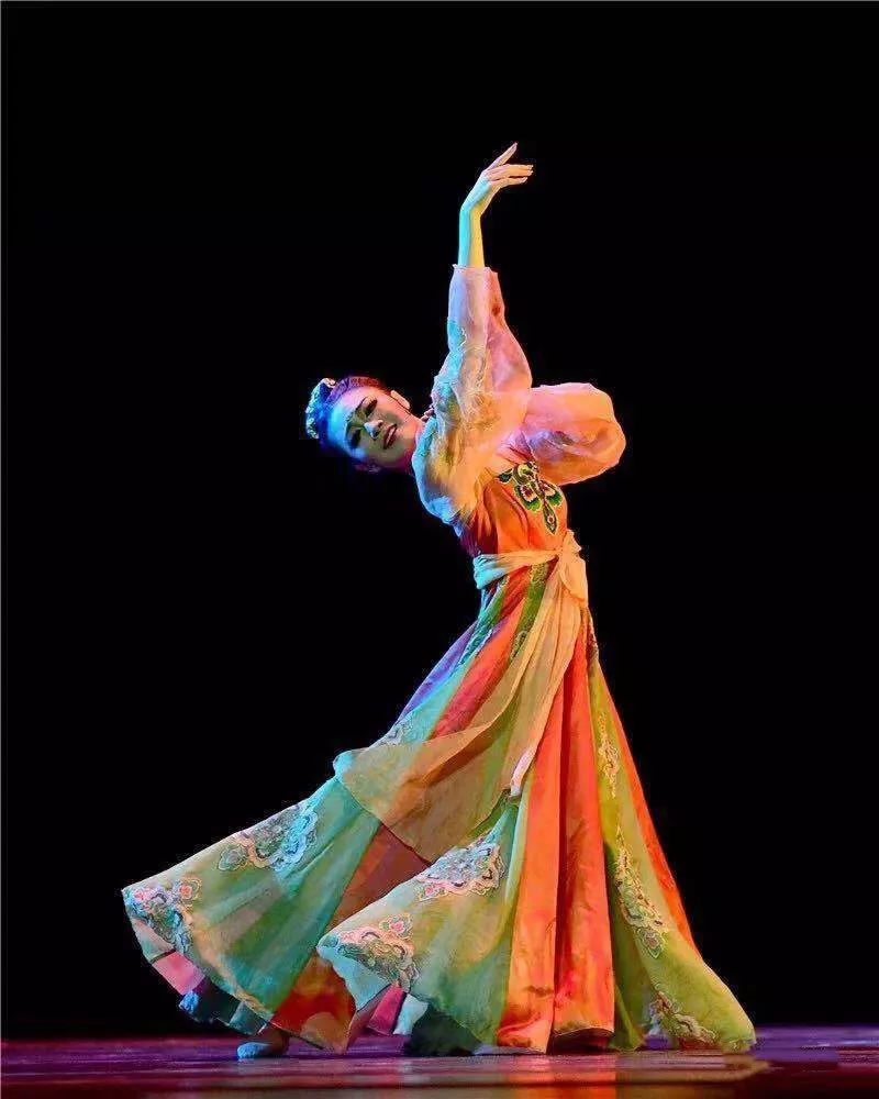 北舞古典舞系在本届北京舞蹈大赛中表演了什么佳作