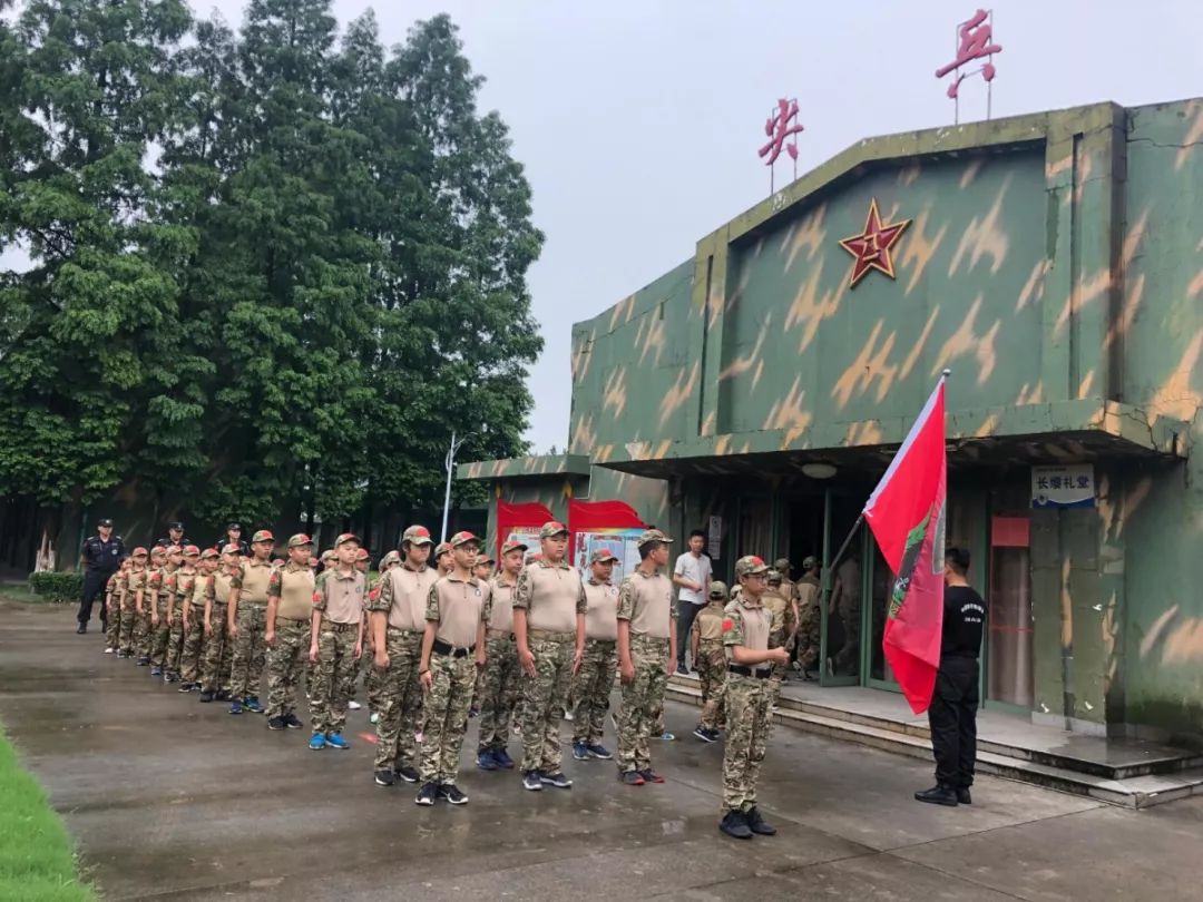 荆州狼牙训练基地图片