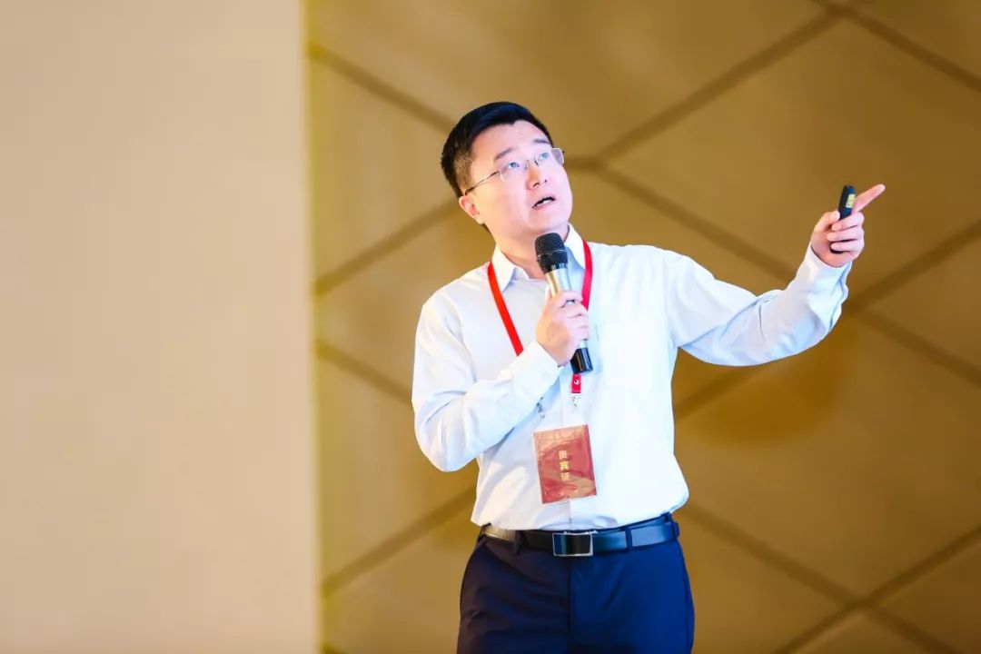 健一行联席总裁张国芳老百姓大药房副总裁王琴益丰大药房dtp事业部