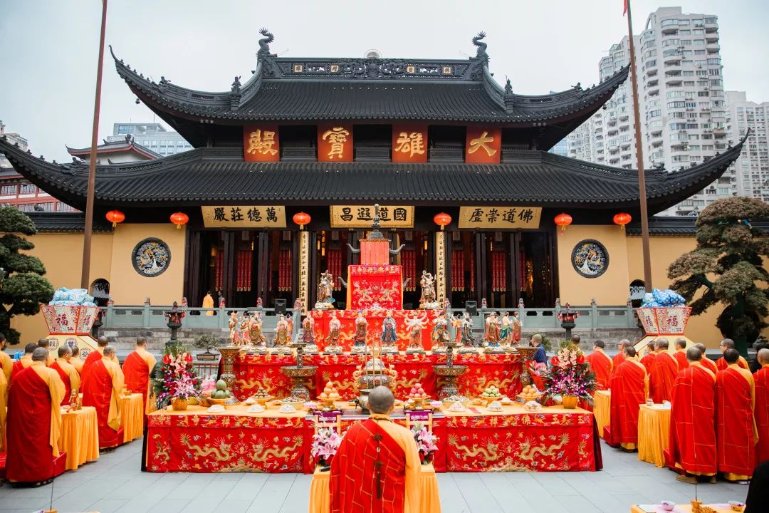 去寺院里参加法会到底代表着什么