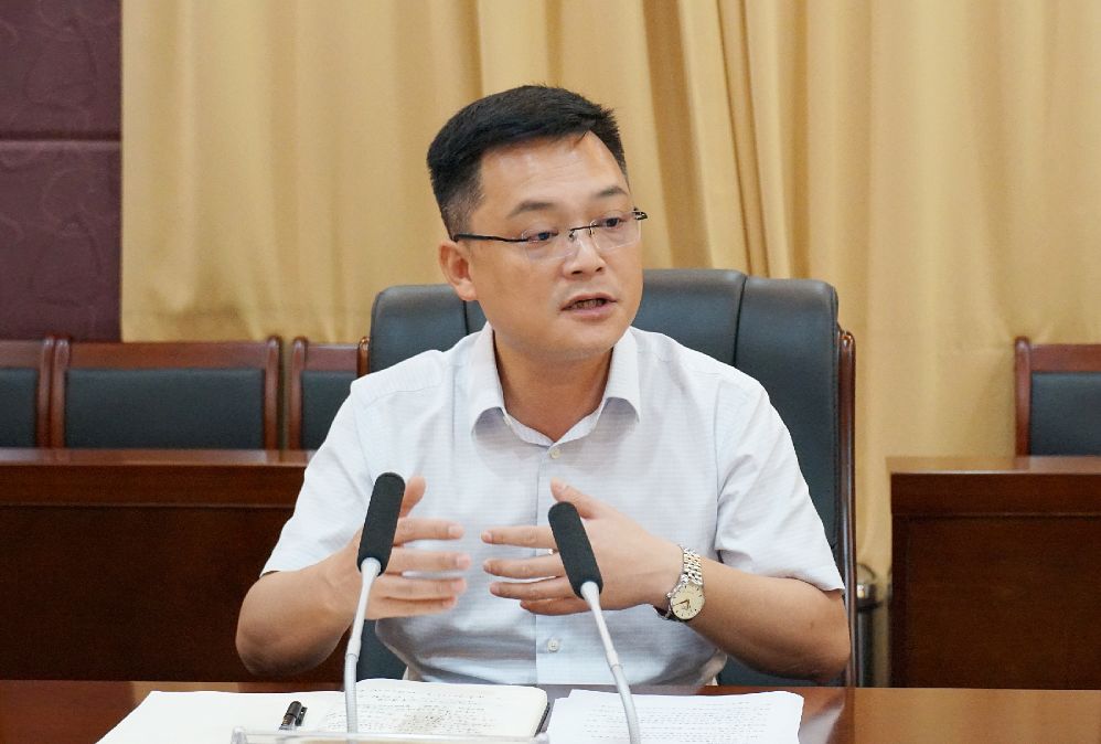 金沙县污染防治攻坚暨生态环境保护督察整改工作调度会召开