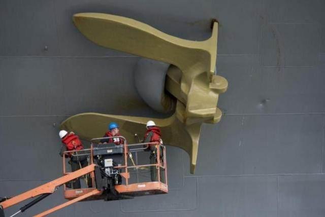 航母锚链最长1500米深海不够用咋办动力定位系统解决大问题