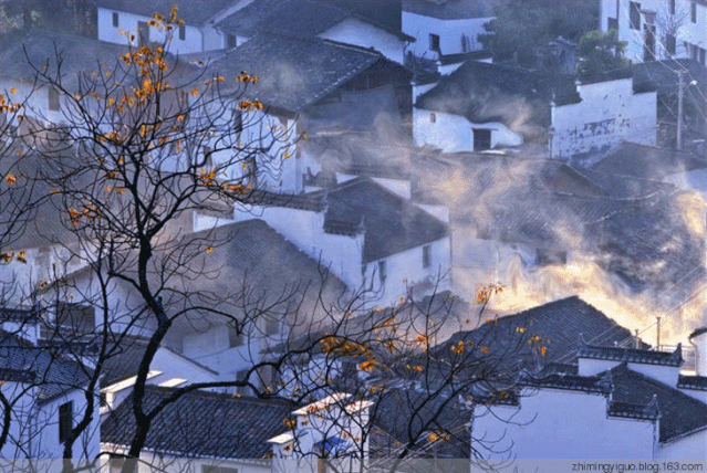 海上风微刊&诗歌《炊烟升起的地方》作者:亿隆/制作:亿隆/诵读:疏雨