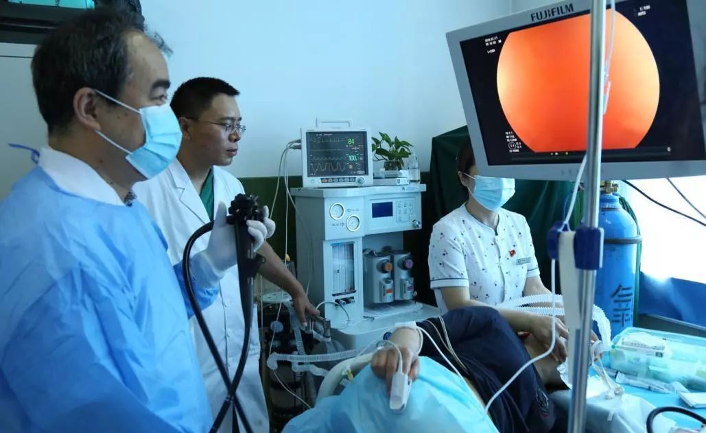 总医院(301医院)门诊部原党委书记王驰,妇产科赵恩峰,消化内科卢忠生