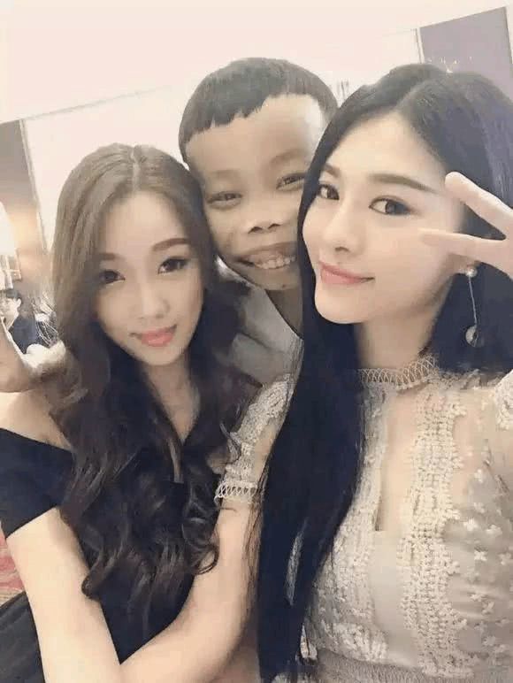 快手最心酸的主播:曾经是快手的一哥,如今连老婆都找不到_陈山