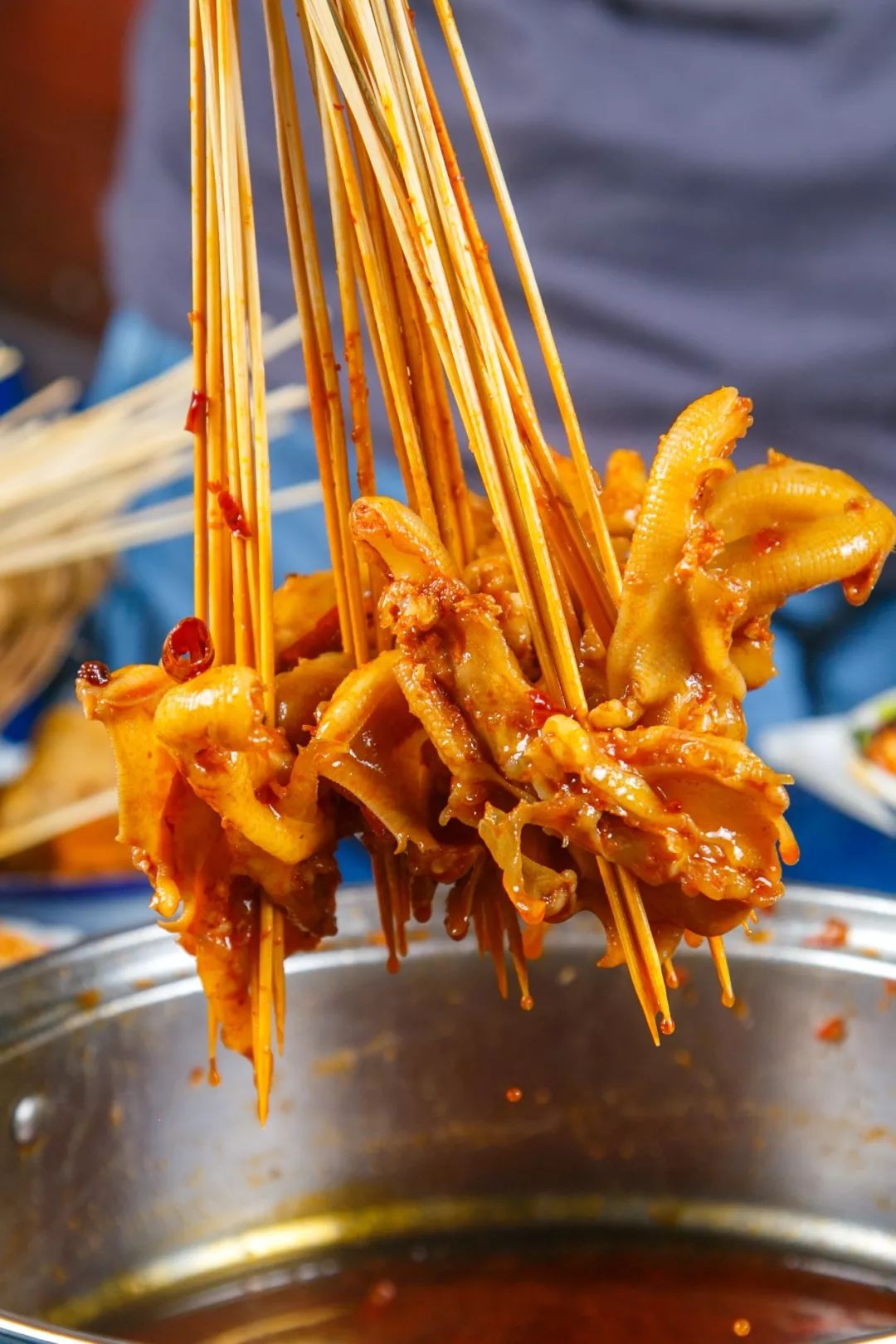 一脚踏回1988年的"路边摊",被粉丝催到终于开新店了!