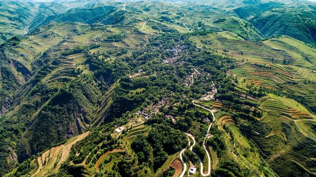 太京镇马岐山村全民参与打响环境卫生整治歼灭战