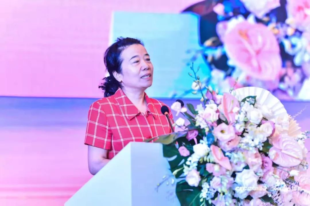 大会指导单位——中国电子商会自主可控技术委员会理事长冯燕春做了题