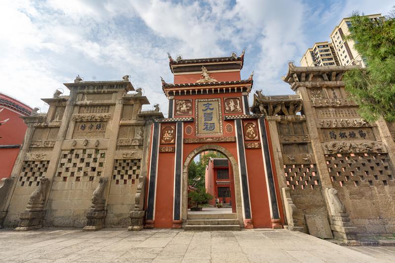 张家界白羊古刹景区重新对外开放