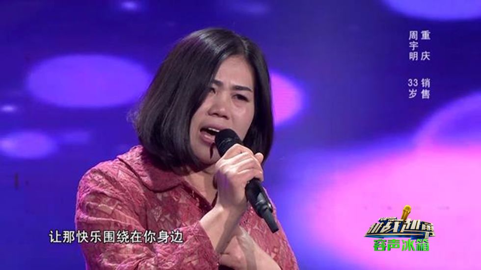 越战越勇主持人杨帆现场上演爆笑台步嗨翻全场