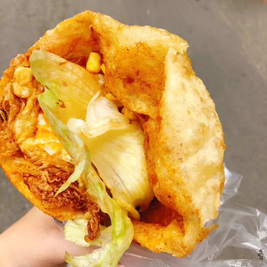 会爆浆的炸蛋葱油饼我在沈阳找到啦!