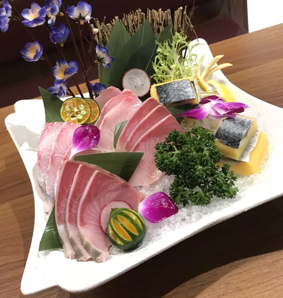 刺身控要疯四会这家店强势推出n1款游水刺身一口吃出国外海洋feel