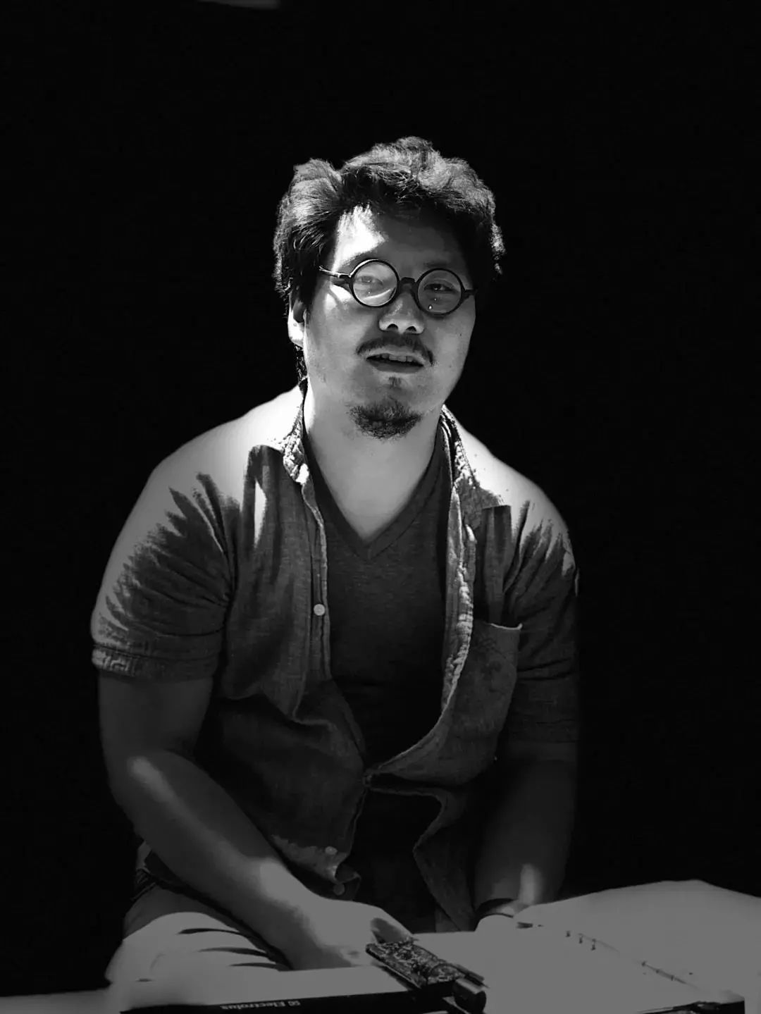 导演,编剧马岩饰演李广生演员程耀辉饰演李自强演员常玉虎饰演王耀进