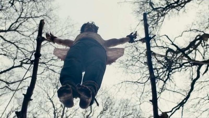 1300年前,维京人的秘密:牛角帽与头骨碗,"血鹰"与太阳石