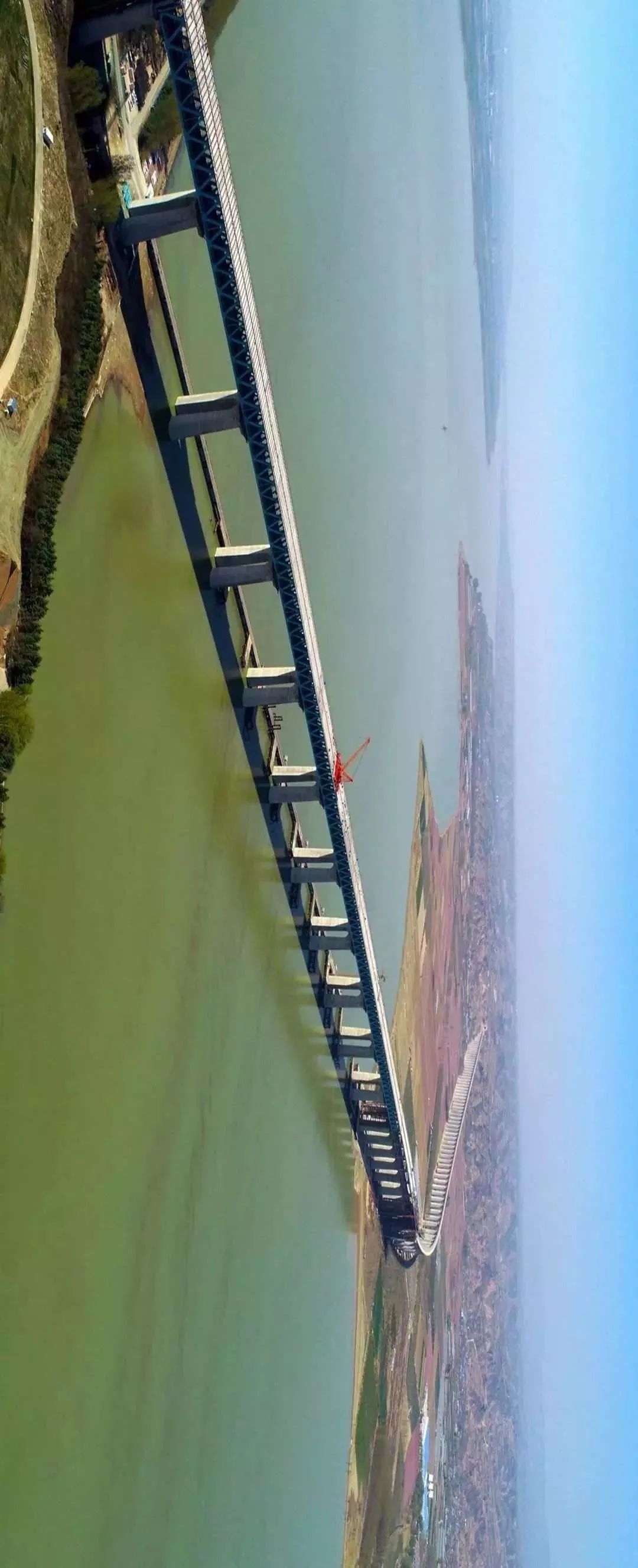 蒙华铁路三门峡黄河公铁两用大桥位于山西省平陆县与三门峡市之间