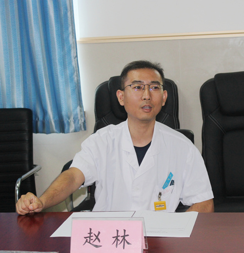 放化五科董桂兰主任呼吸科袁亚军主任胸外二科邹国红副主任会诊病例由