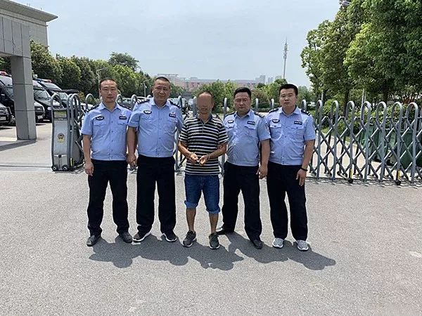 六安马启兵抓捕现场图片