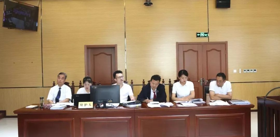 扫黑除恶陇南在行动徽县法院公开审理被告人高魁魁等人涉恶案件