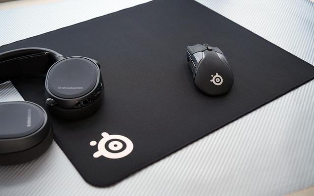 诠释游戏玩家所需,赛睿qck edge游戏鼠标垫开箱