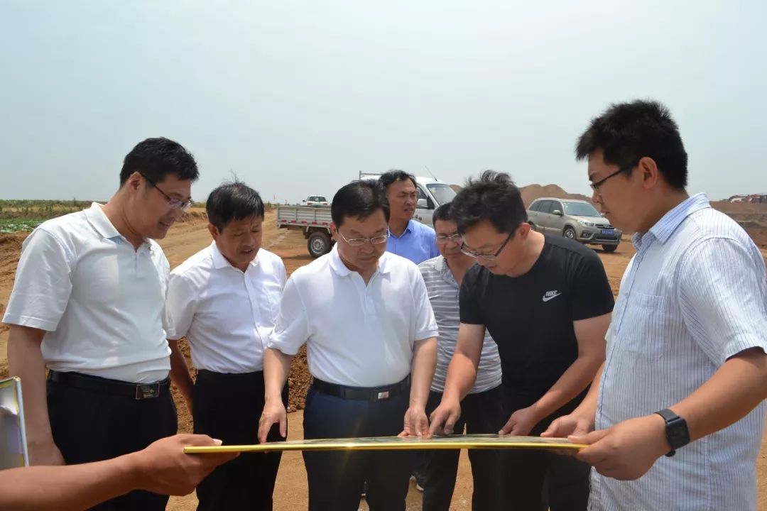 以担当作为撰写时代华章 ——写在荣华环水岭田园综合体建设之际