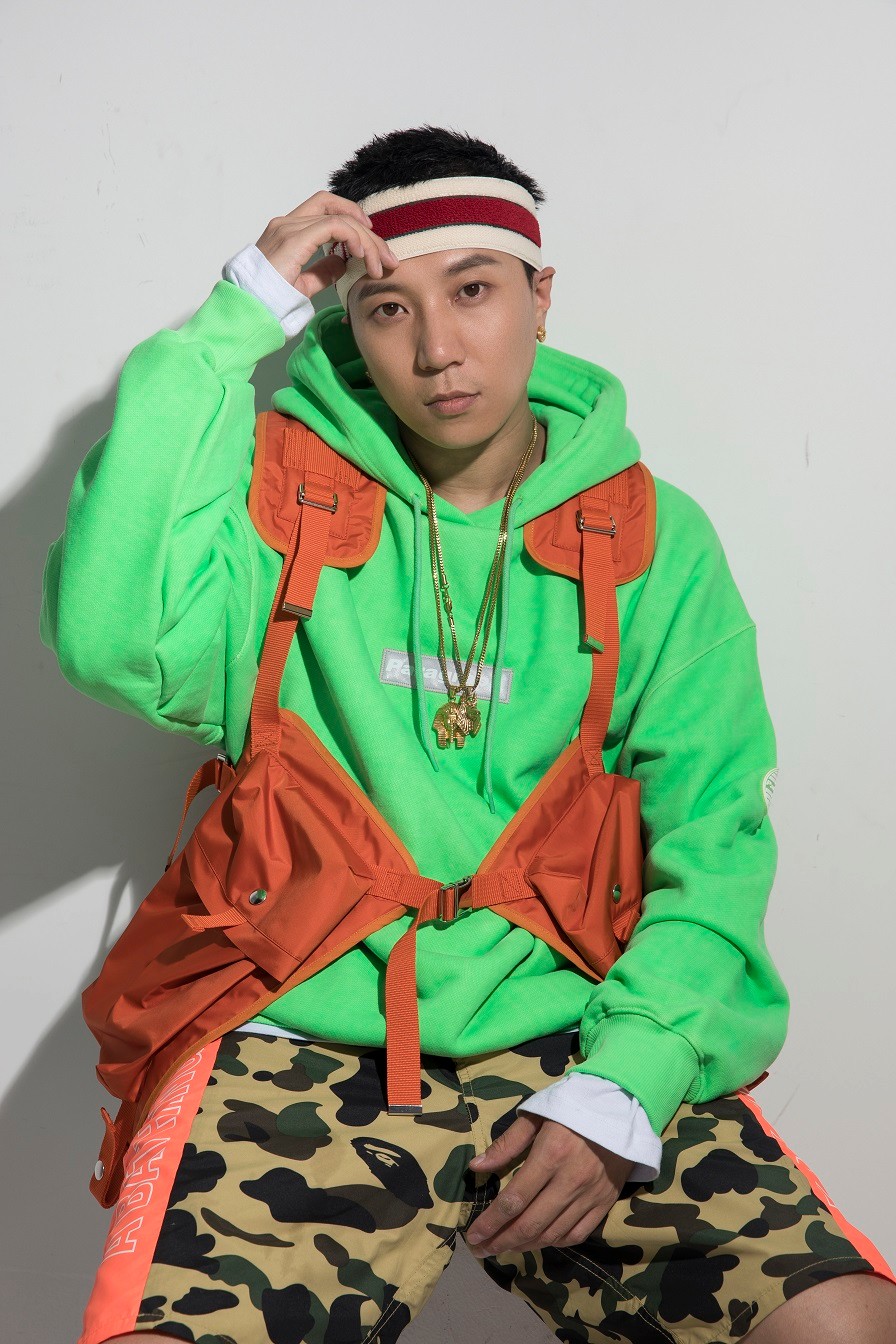 龙井说唱十二载孙旭以歌为笔书写一首关于成长的绽放之歌