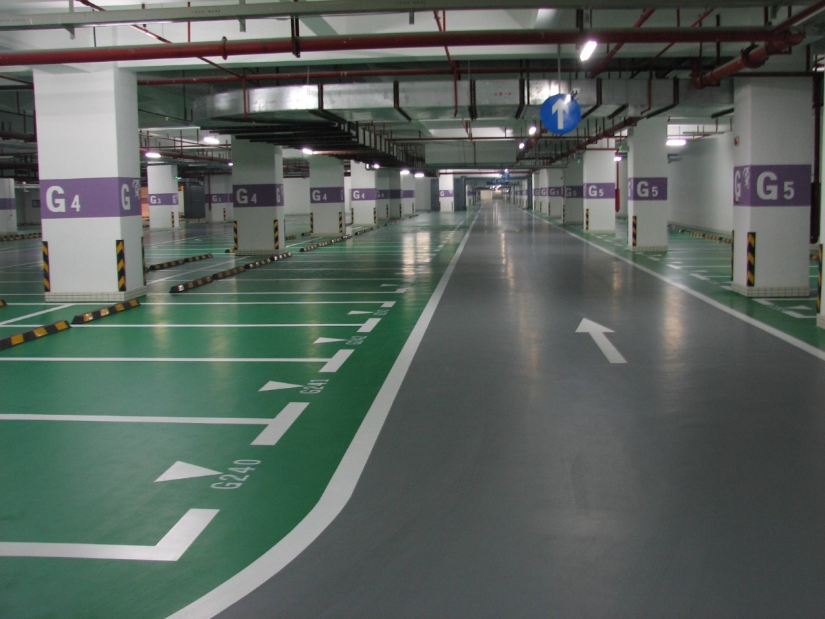 环氧超耐磨地坪漆高档停车场的首选