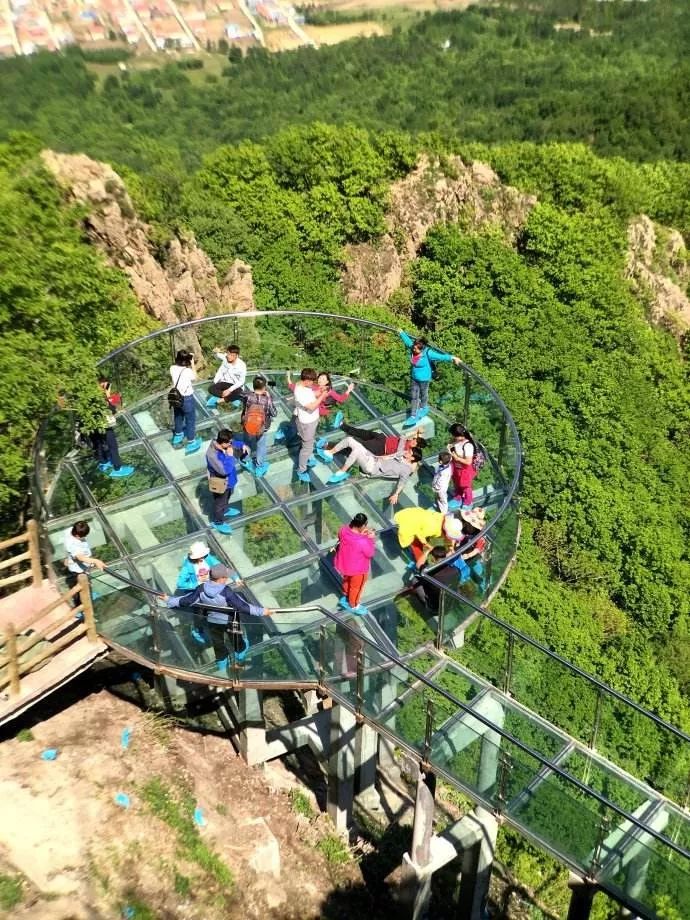 登帽儿山玻璃栈道赏花海美景27日快乐走起