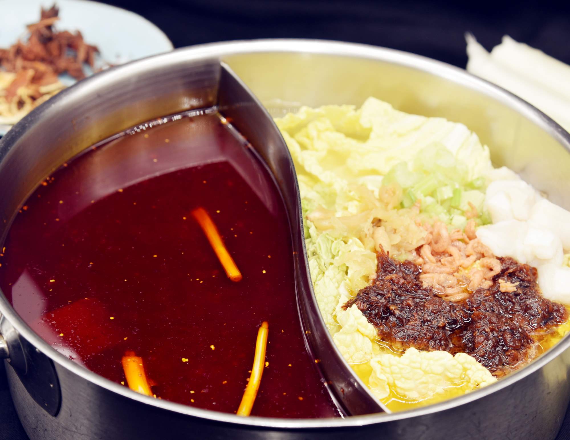 因为精致,所以熬八年台湾火锅成了网红打卡店