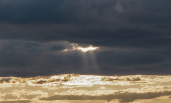 新一轮市场开盘提振商家信心，家电企业得给产品给政策！-家电圈官网