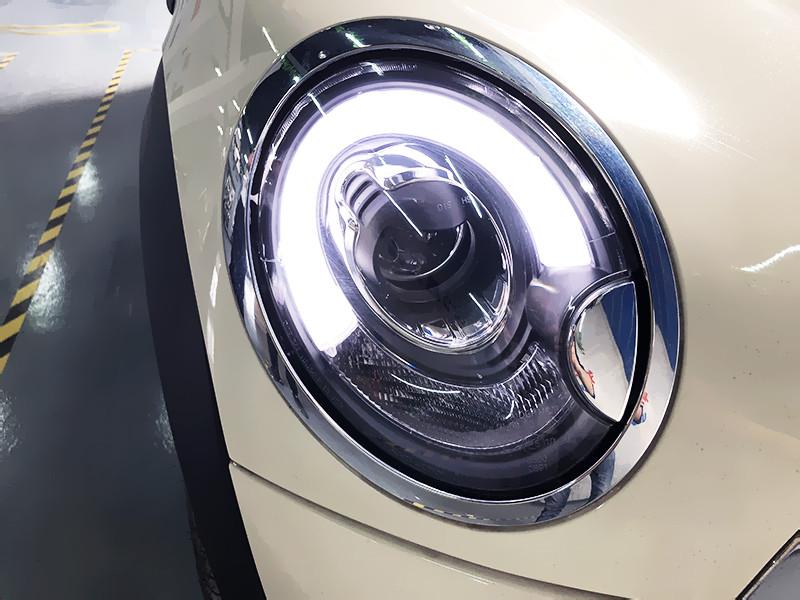 宝马mini大灯改装升级后效果还不错很nice
