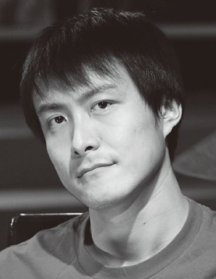 监理赵明*技术设计周成波*舞台监督朱星宇**为上海话剧艺术中心职员演