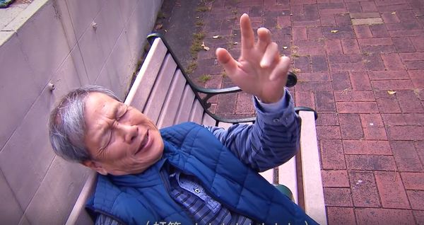 72岁tvb老戏骨中风半身瘫痪痛不欲生他的戏你一定看过