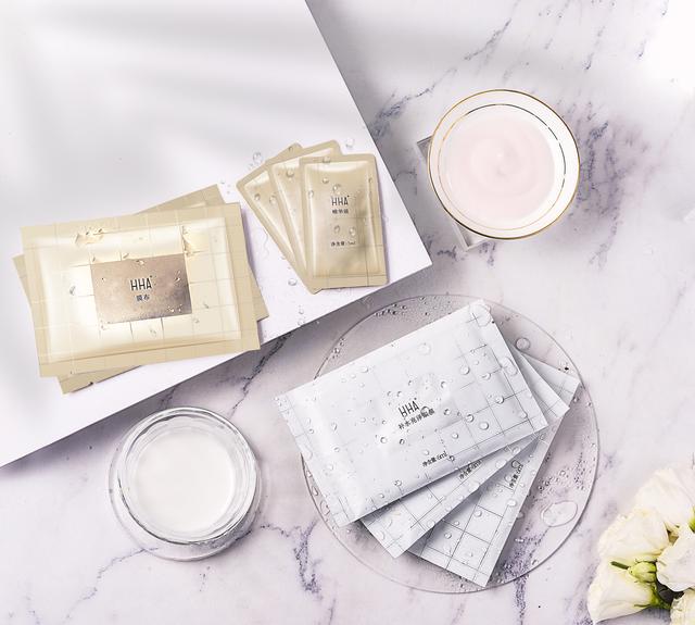 感谢hha眼膜,让我们在同龄人中更显年轻