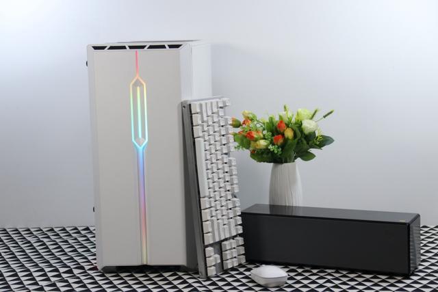 游戏药丸系列再出新品爱国者yogom3机箱曝光