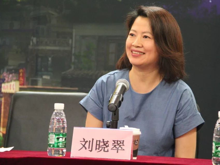 演员 刘晓翠除此之外,常云鹤,买龙,赵寰宇,于泓等演员也展现了城中