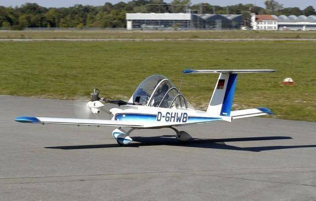 世界最小的飞机,售价只要一部国产小轿车