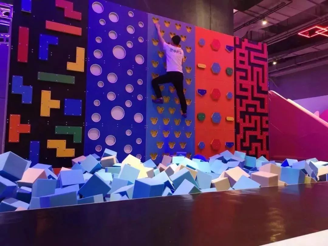 风靡抖音来到昆山299元抢昆山airballet空中芭蕾蹦床