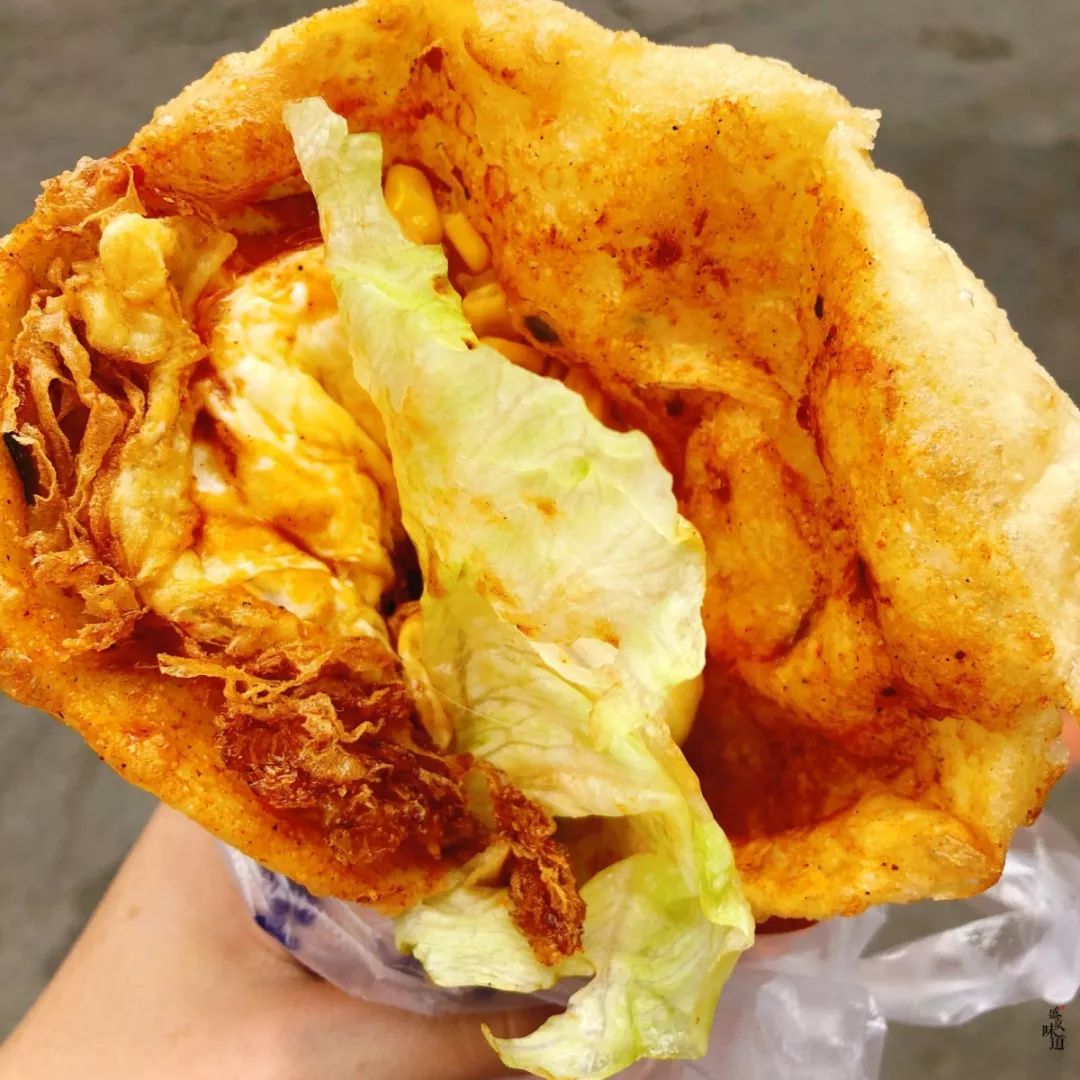 会爆浆的炸蛋葱油饼我在沈阳找到啦!