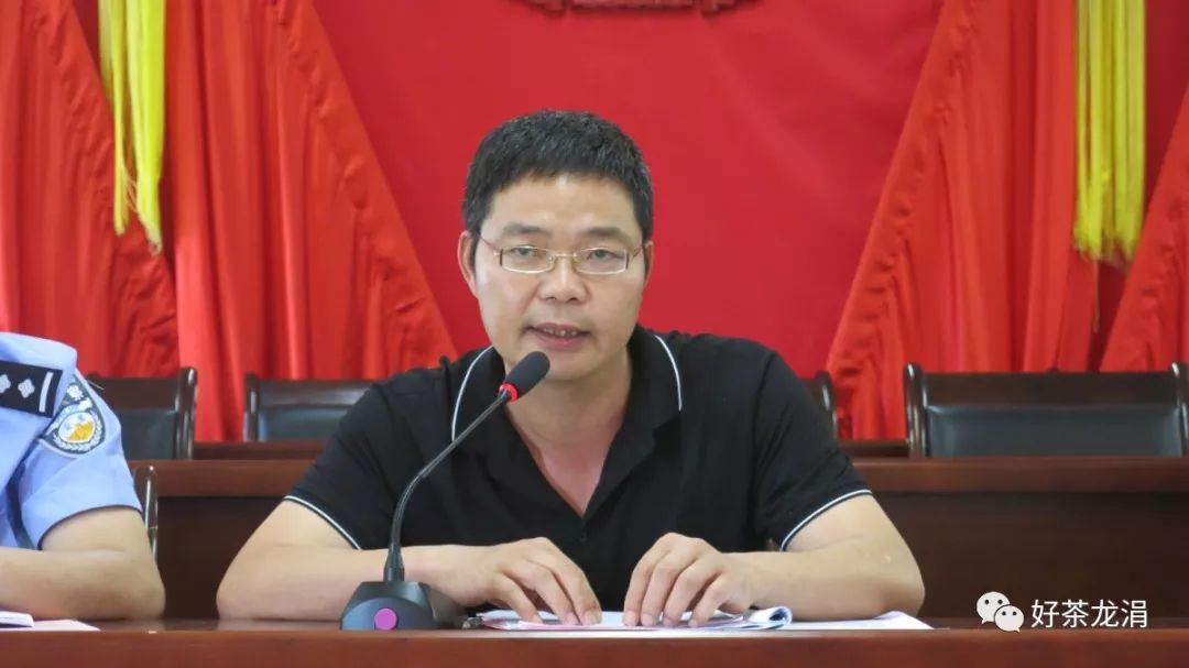 吹响征兵集结号绿色军营等你来龙涓乡召开2019年夏秋季征兵工作会